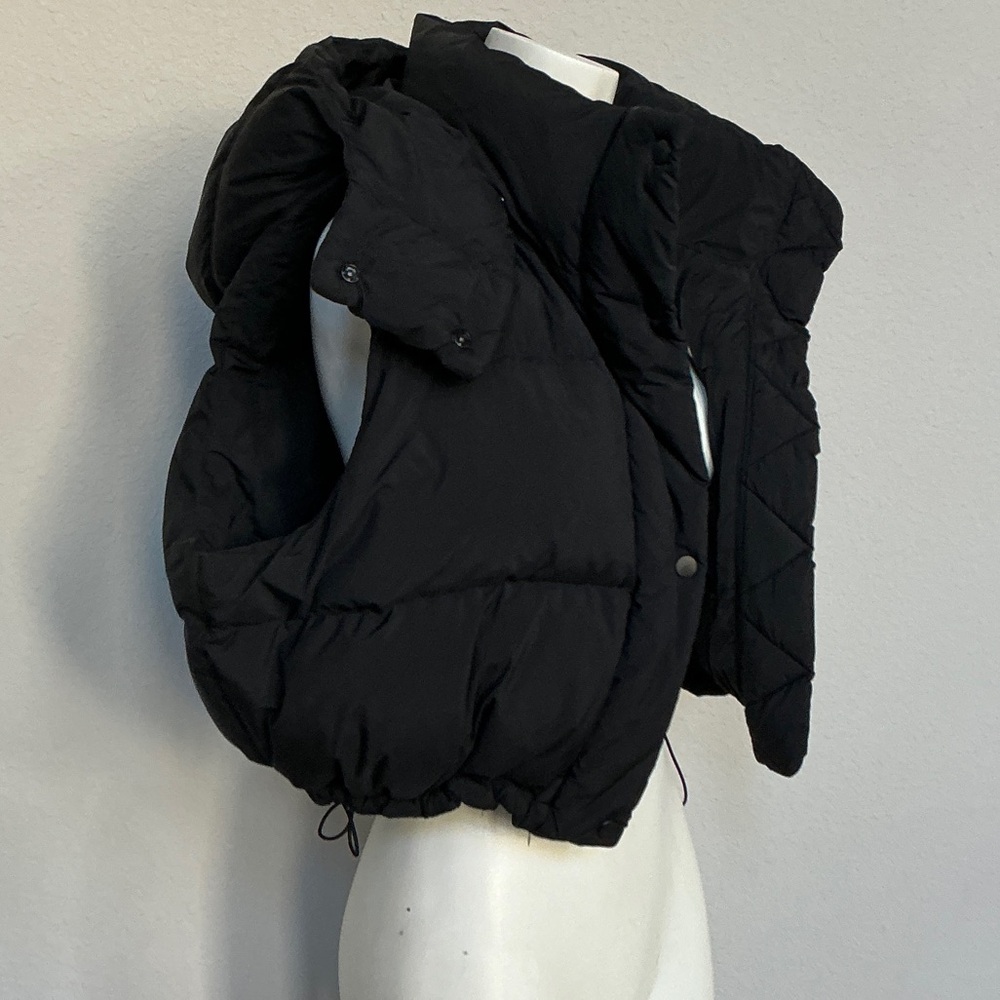 Lululemon Athletica Black Wunder Puff Cropped Puffer Vest